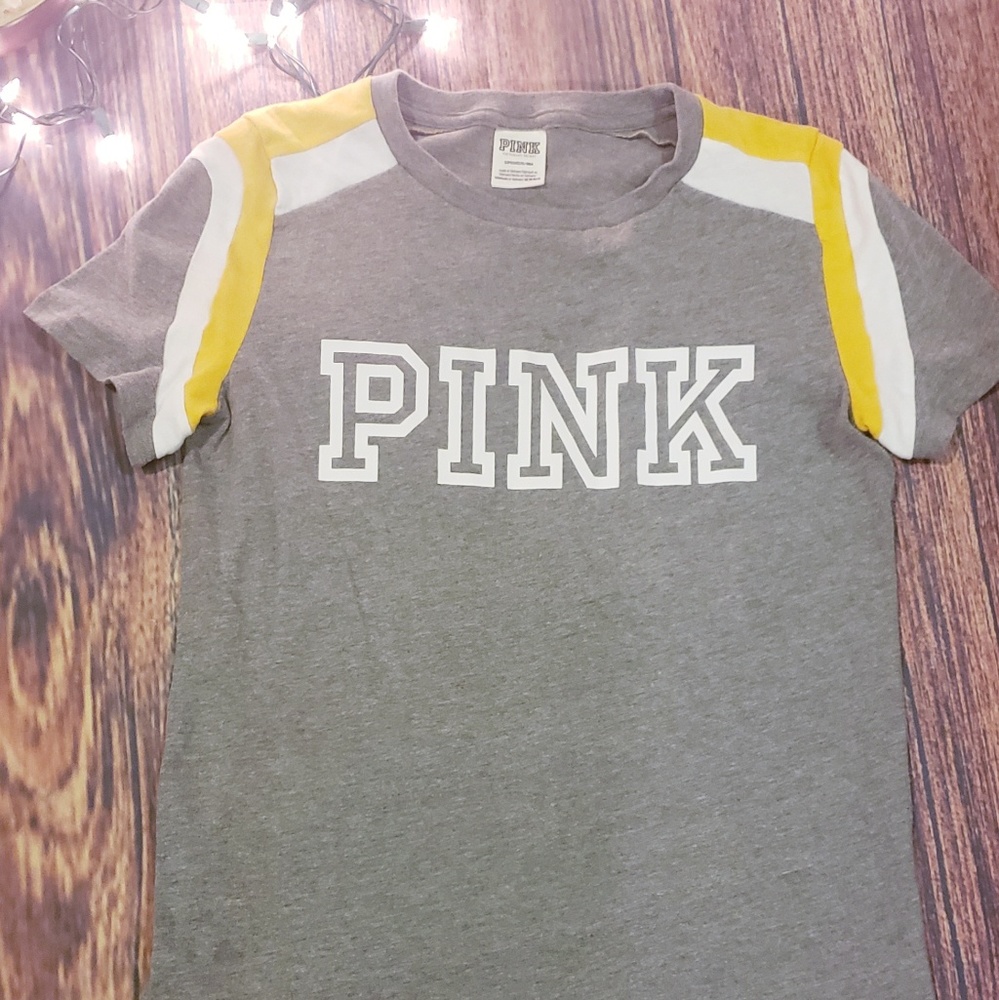 Pink tee shirt
